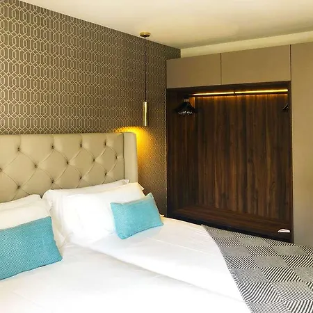 Oca Oriental 4* Porto