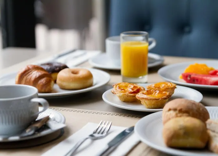 Oca Oriental 4* Porto